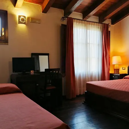 酒店 Il Vecchio Mulino 3*